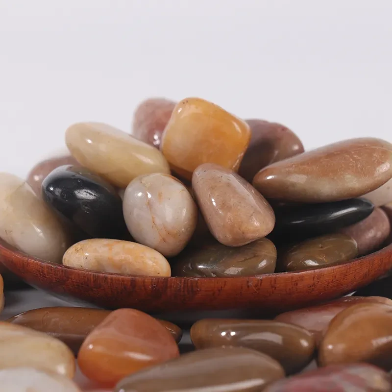 20mm black pebbles